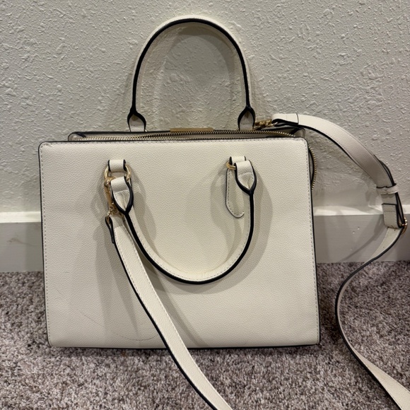 Nine West White Faux Leather Handbag with Gold Hardware - Picture 3 of 6